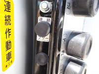 三菱ふそうファイターパッカー車（塵芥車）中型（4t）[写真29]