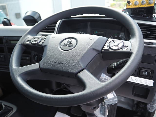 三菱ふそうファイターパッカー車（塵芥車）中型（4t）[写真37]
