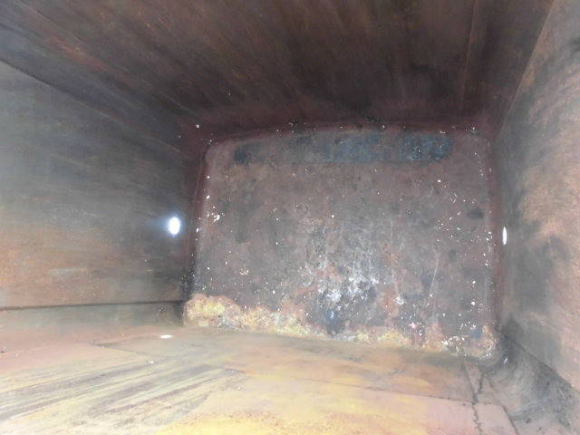 日野レンジャーパッカー車（塵芥車）中型（4t）[写真11]