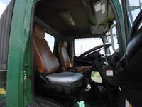 日野レンジャーパッカー車（塵芥車）中型（4t）[写真28]