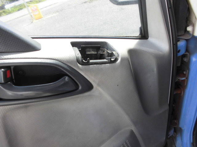 いすゞエルフパッカー車（塵芥車）小型（2t・3t）[写真26]