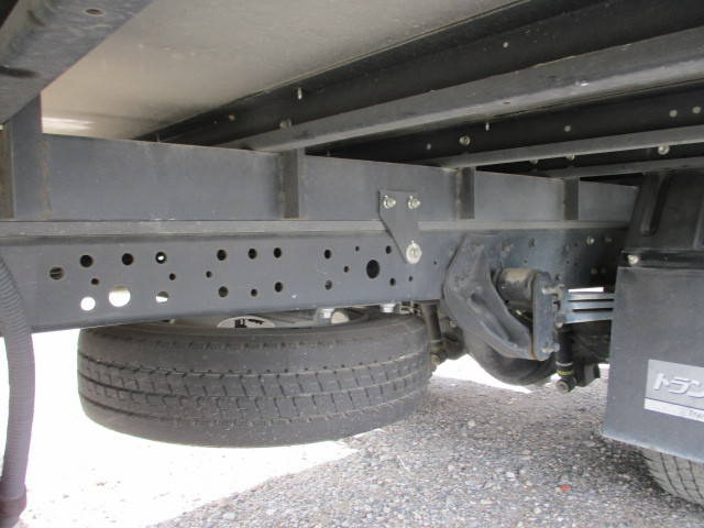 日野デュトロ冷凍車（冷蔵車）小型（2t・3t）[写真16]