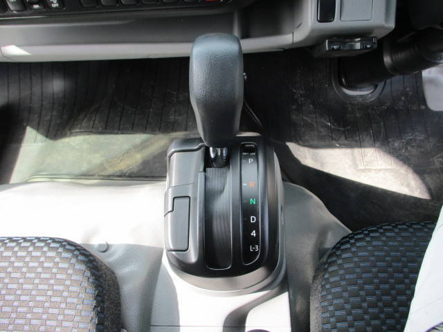 日野デュトロ冷凍車（冷蔵車）小型（2t・3t）[写真27]