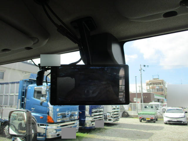 日野デュトロ冷凍車（冷蔵車）小型（2t・3t）[写真28]