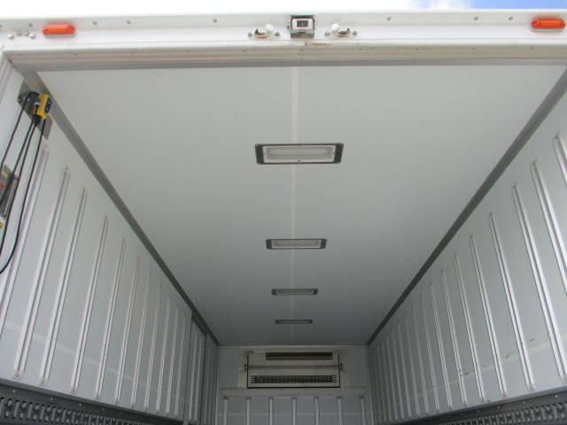 日野デュトロ冷凍車（冷蔵車）小型（2t・3t）[写真31]