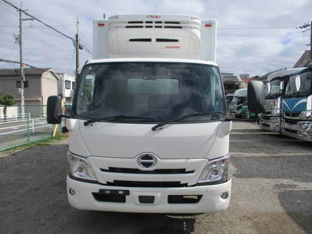 日野デュトロ冷凍車（冷蔵車）小型（2t・3t）[写真05]