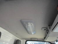 いすゞエルフ冷凍車（冷蔵車）小型（2t・3t）[写真25]