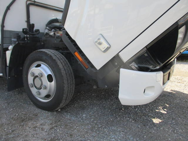 いすゞエルフ冷凍車（冷蔵車）小型（2t・3t）[写真39]