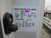 いすゞエルフ冷凍車（冷蔵車）小型（2t・3t）[写真40]