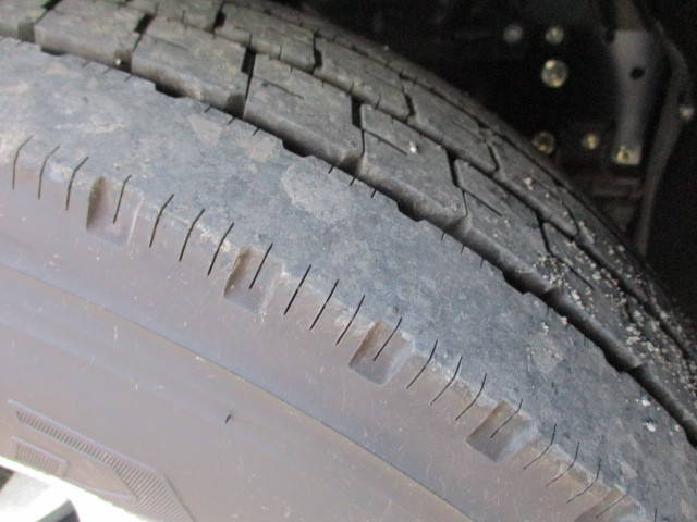 日野デュトロ冷凍車（冷蔵車）小型（2t・3t）[写真10]