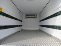 日野デュトロ冷凍車（冷蔵車）小型（2t・3t）[写真28]