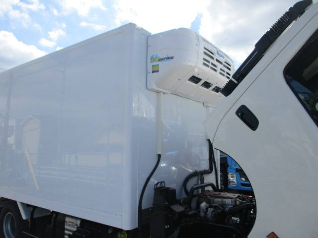 日野デュトロ冷凍車（冷蔵車）小型（2t・3t）[写真34]