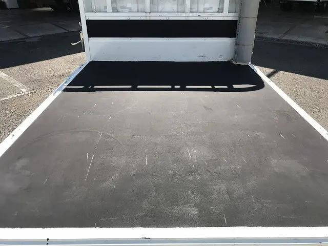 トヨタダイナダブルキャブ（Wキャブ）小型（2t・3t）[写真10]