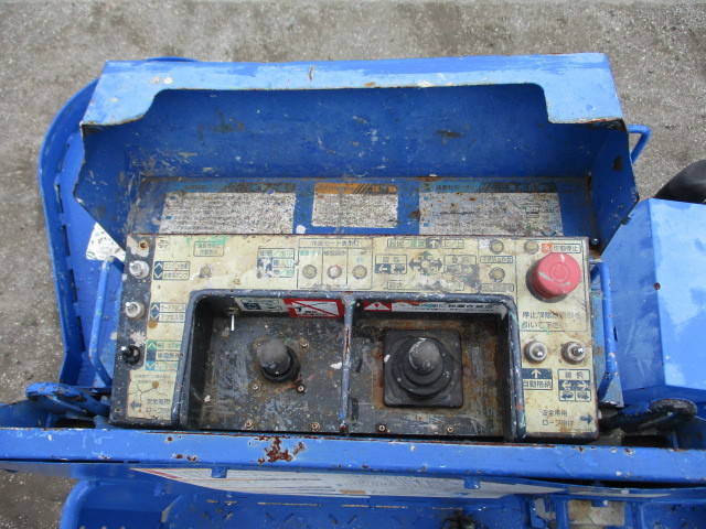 日野レンジャー高所作業車中型（4t）[写真20]