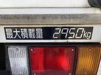 いすゞエルフアルミバン小型（2t・3t）[写真14]