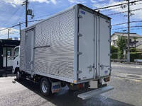 いすゞエルフアルミバン小型（2t・3t）[写真02]