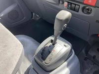 いすゞエルフアルミバン小型（2t・3t）[写真32]