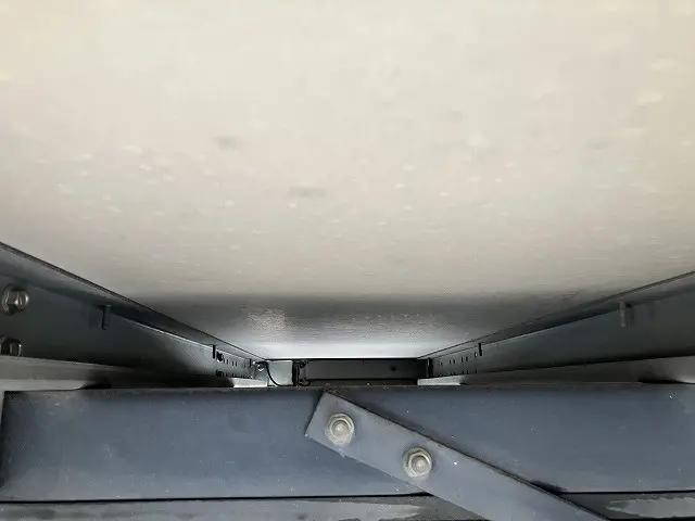 いすゞエルフアルミバン小型（2t・3t）[写真23]