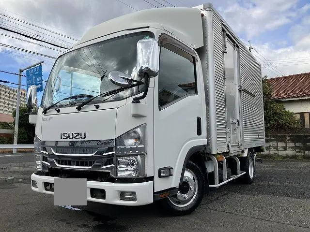 いすゞエルフアルミバン小型（2t・3t）[写真03]