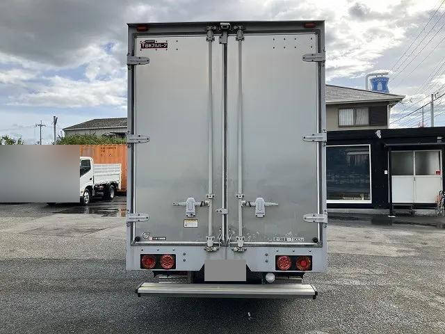 いすゞエルフアルミバン小型（2t・3t）[写真08]