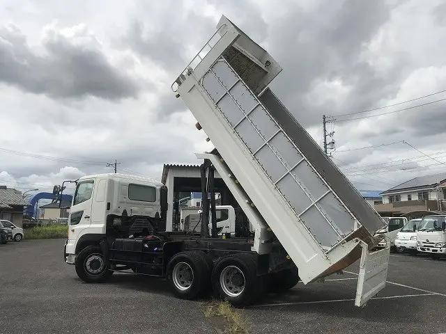 日野プロフィアダンプ大型（10t）[写真02]