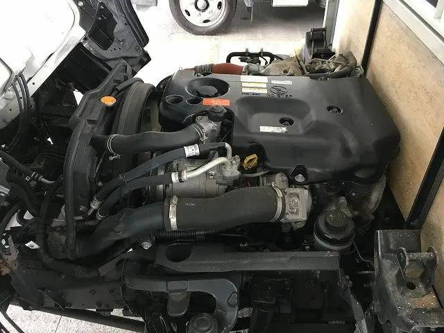 いすゞエルフ平ボディ小型（2t・3t）[写真14]