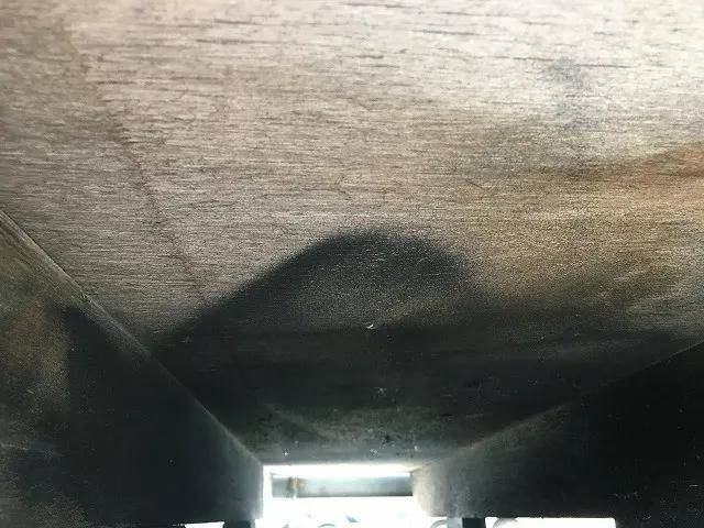 いすゞエルフ平ボディ小型（2t・3t）[写真29]