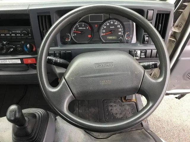 いすゞエルフ平ボディ小型（2t・3t）[写真30]