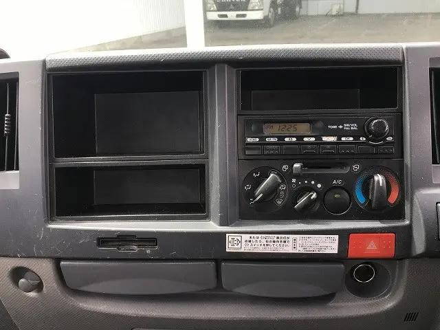 いすゞエルフ平ボディ小型（2t・3t）[写真34]