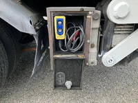 三菱ふそうキャンター平ボディ小型（2t・3t）[写真16]