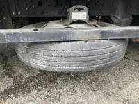 三菱ふそうキャンター平ボディ小型（2t・3t）[写真20]