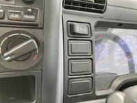 三菱ふそうキャンター平ボディ小型（2t・3t）[写真29]