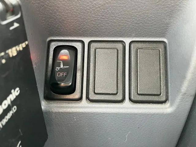 三菱ふそうキャンター平ボディ小型（2t・3t）[写真29]