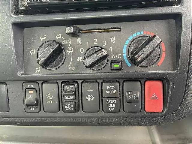 日野デュトロアルミブロック小型（2t・3t）[写真28]