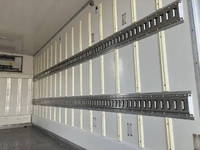 日野デュトロ冷凍車（冷蔵車）小型（2t・3t）[写真14]