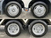 日野デュトロ冷凍車（冷蔵車）小型（2t・3t）[写真24]