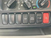 日野デュトロ冷凍車（冷蔵車）小型（2t・3t）[写真38]