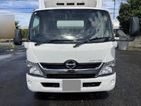 日野デュトロ冷凍車（冷蔵車）小型（2t・3t）[写真06]