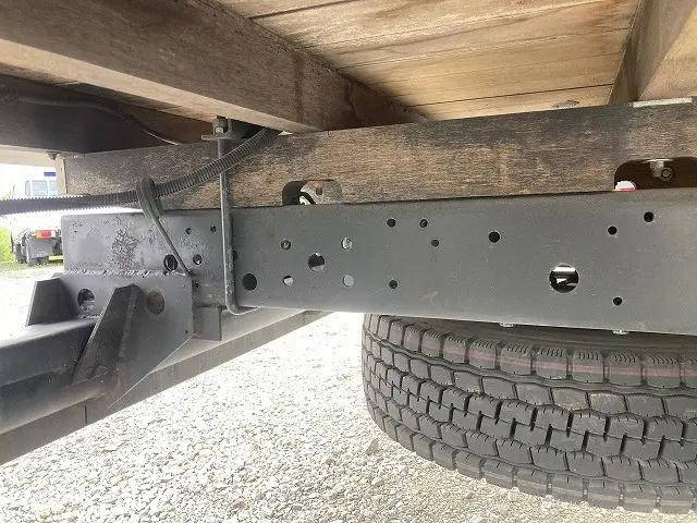 日野レンジャー平ボディ中型（4t）[写真27]