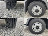 日野レンジャー平ボディ中型（4t）[写真37]