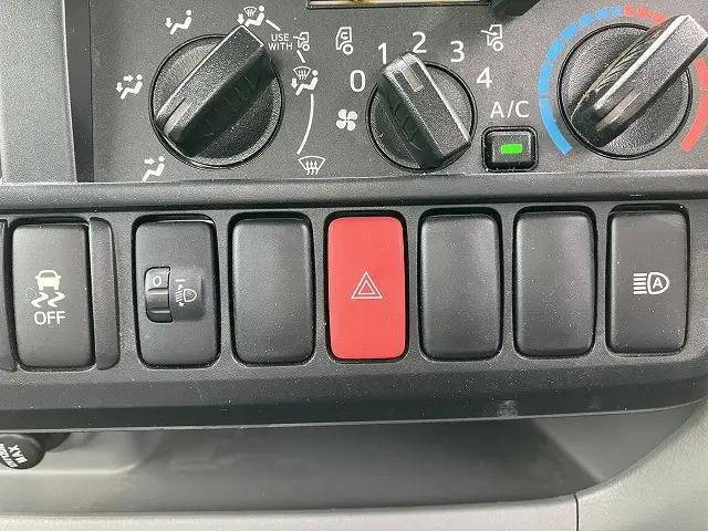 トヨタダイナ平ボディ小型（2t・3t）[写真25]