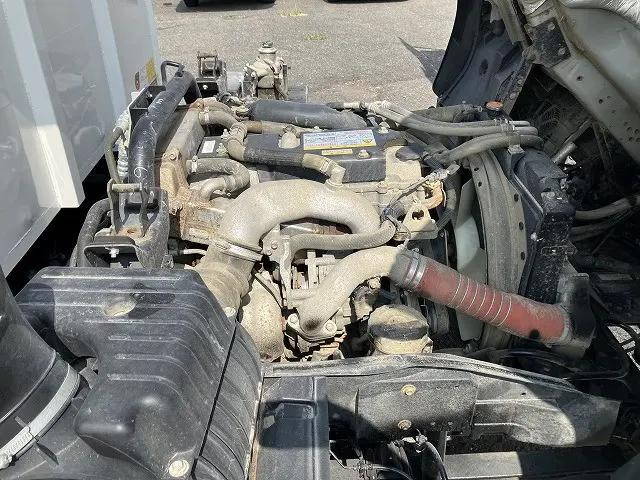 いすゞフォワードダンプ中型（4t）[写真11]