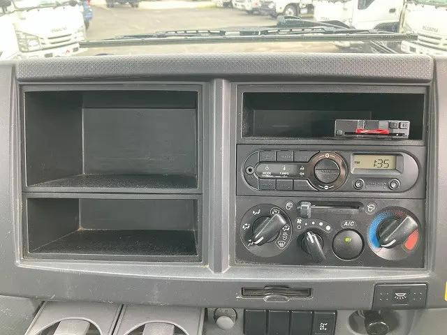 いすゞフォワードダンプ中型（4t）[写真30]