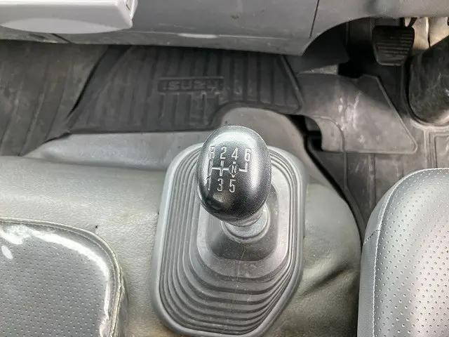 いすゞフォワードダンプ中型（4t）[写真32]