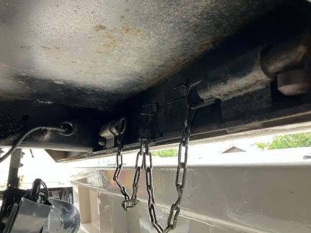 いすゞフォワードダンプ中型（4t）[写真37]