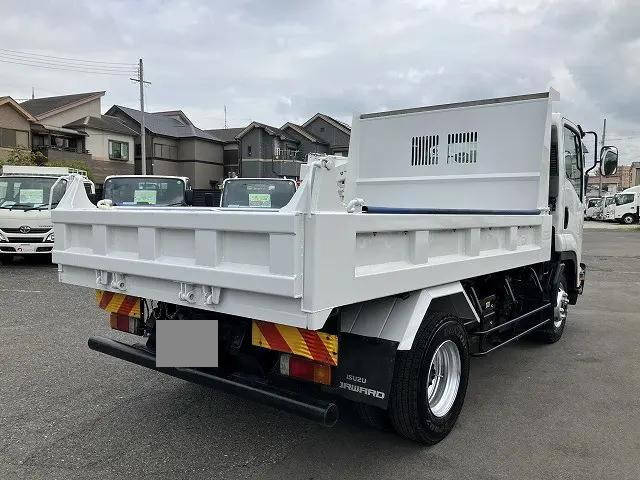 いすゞフォワードダンプ中型（4t）[写真04]