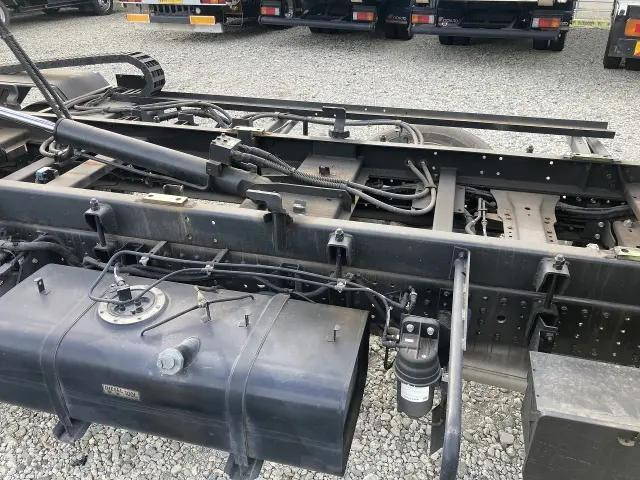 三菱ふそうキャンターセーフティローダー小型（2t・3t）[写真31]