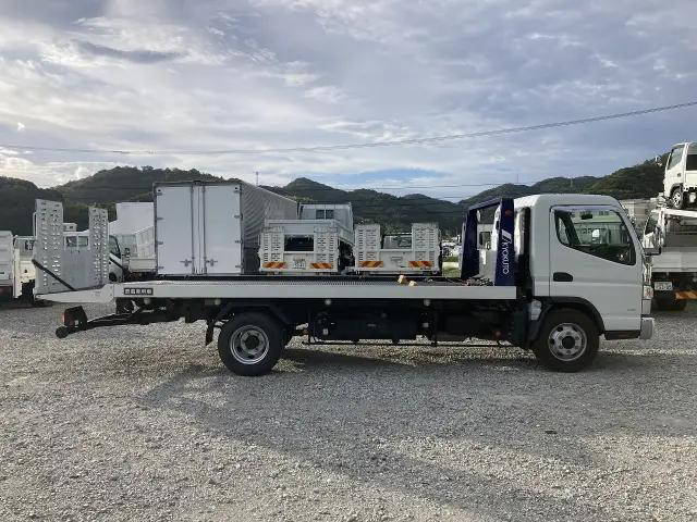 三菱ふそうキャンターセーフティローダー小型（2t・3t）[写真05]