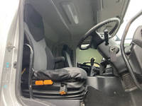 日野プロフィアアルミブロック大型（10t）[写真28]