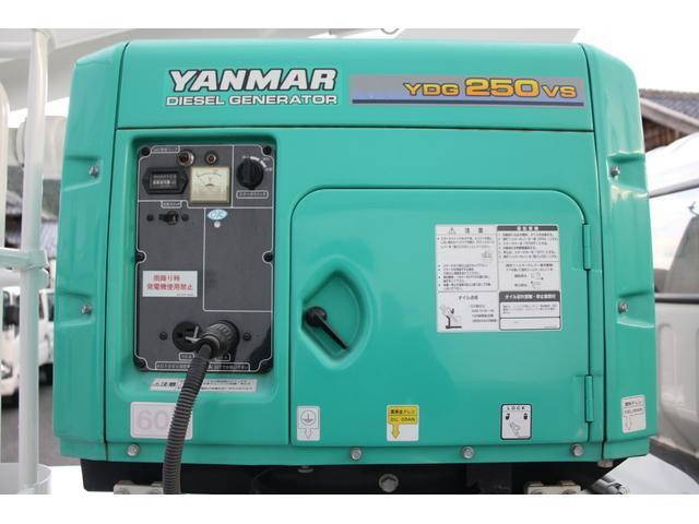 いすゞエルフ高所作業車小型（2t・3t）[写真16]